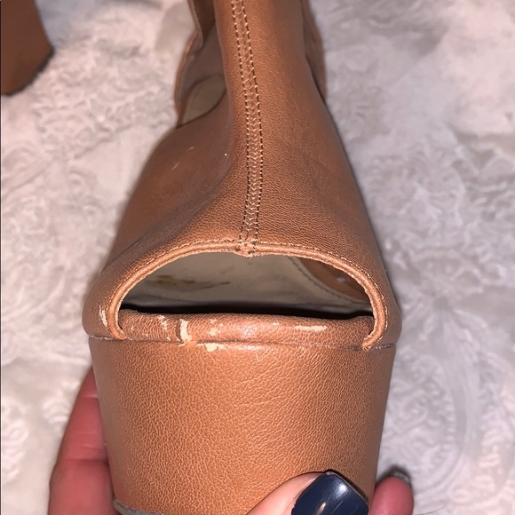 Platforms - Picture 5 of 7